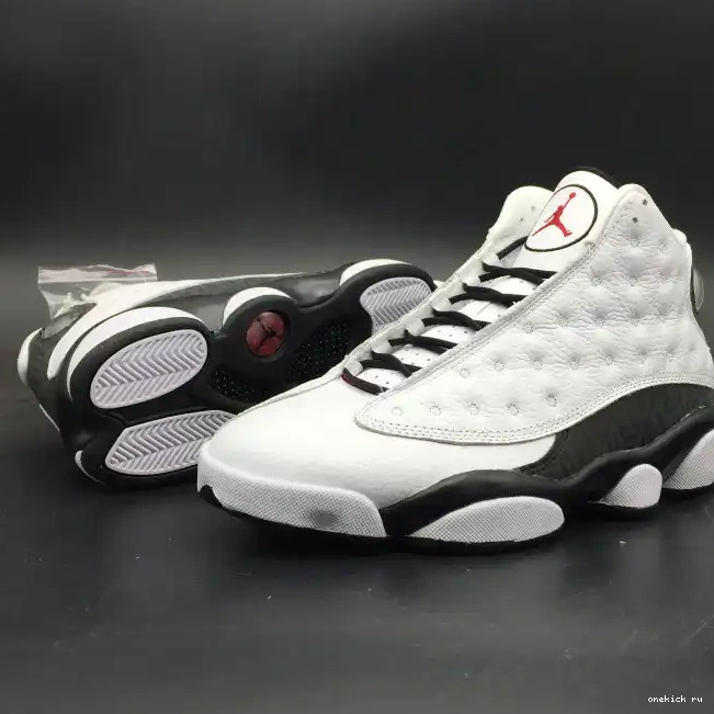 Onekick mens "LOVE 888164-112  white AND RESPECT" SNGL AIR black RETRO JORDAN 13 DAY 0508